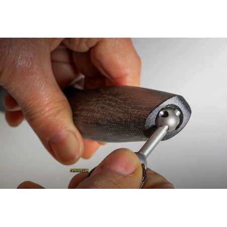 LionSteel Acha AH B BLN — Coltello fisso M390 Burlap Micarta (nera)