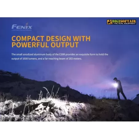 Fenix E30R 1600 lumens led RICARICABILE