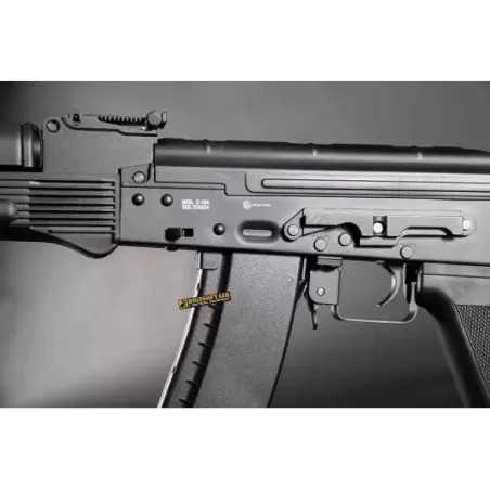 Evolution E-104 Paratrooper