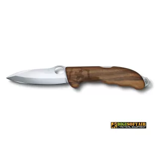 Victorinox Hunter pro wood