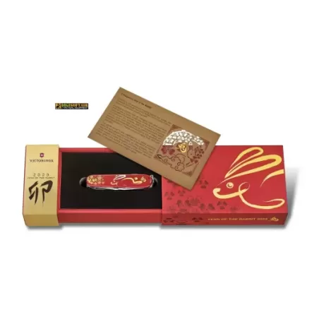 Victorinox Huntsman Year of the Rabbit Limited Edition 2023 Victorinox Huntsman Year of the Rabbit Limited Edition 2023