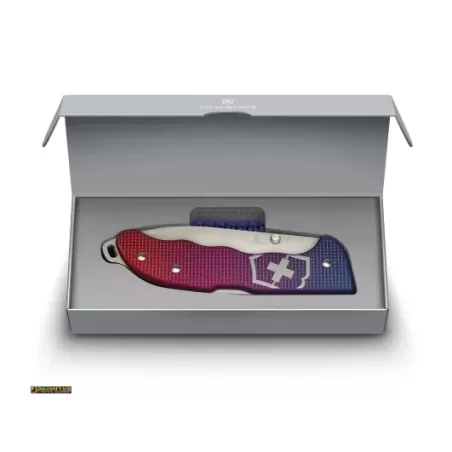 Victorinox Hunter Pro Evoke Alox Blue and Red Victorinox Hunter Pro Evoke Alox Blue and Red