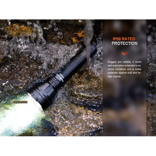 Fenix HT32 Torcia per Caccia e Outdoor 2500 lumens