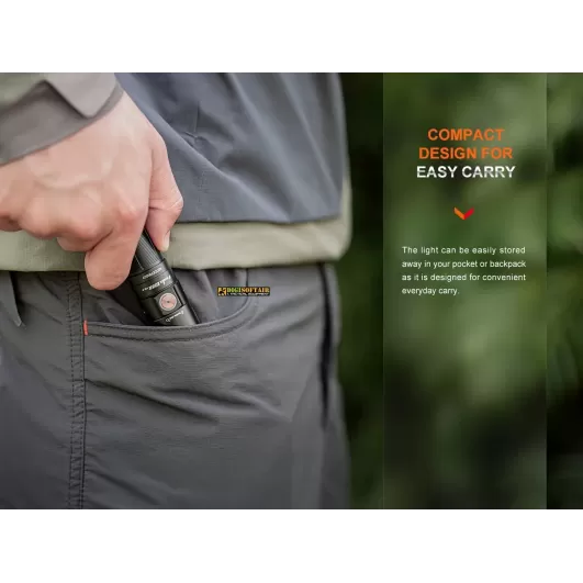 Fenix E28R V2 1700 lumens led ricaricabile