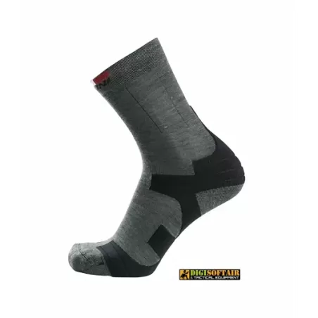 Nalini 22cm long technical socks olive