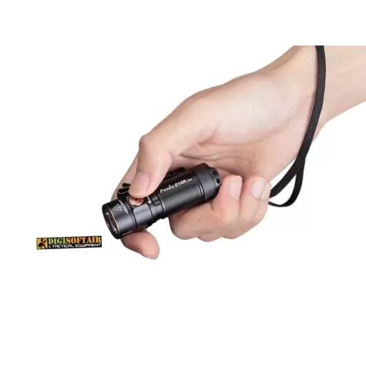 Fenix E18R 750 lumens led