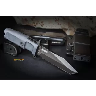 Fulcrum C Black Extrema ratio