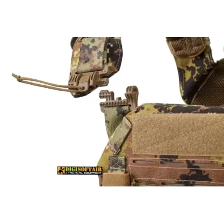 Defcon 5 storm plate carrier with quick release system + triple mag. pouch BAV23 CT