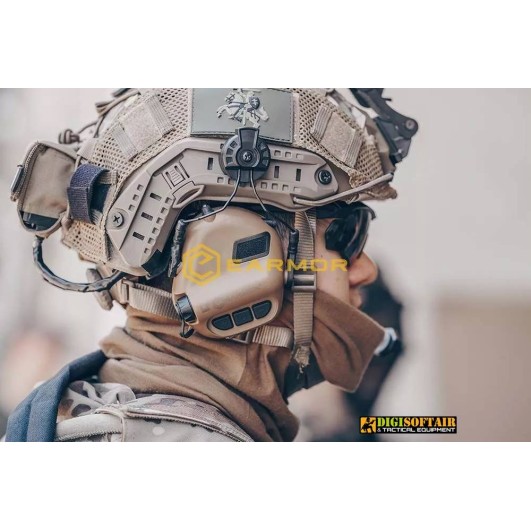  Earmor M32H Plus Tactical Communication Cuffie protettive per caschi FAST MT Coyote