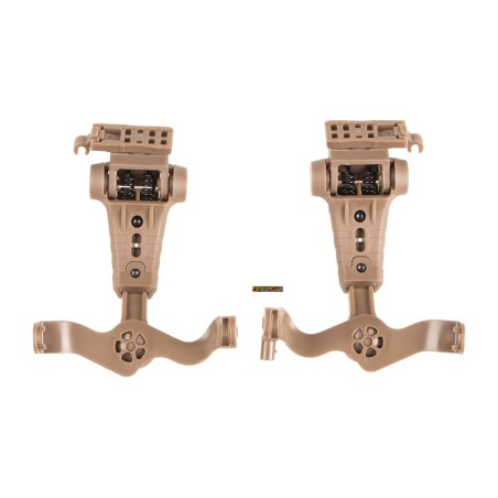 Earmor M32X ARC Coyote — cuffia tattica con microfono e adattatori casco